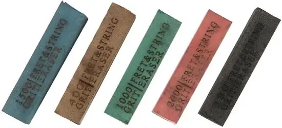 Strumento di pulizia per tasti chitarristici - 5 pezzi - Adatto per chitarra e ukulele - Materiale morbido e elastico Prezzo Conveniente